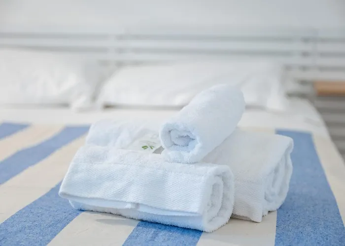 Casa Lupa Magnifica Con Giardino Villa Quartu SantʼElena