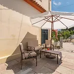 Casa Lupa Magnifica Con Giardino